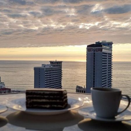 Appartamento Breeze Batumi Esterno foto
