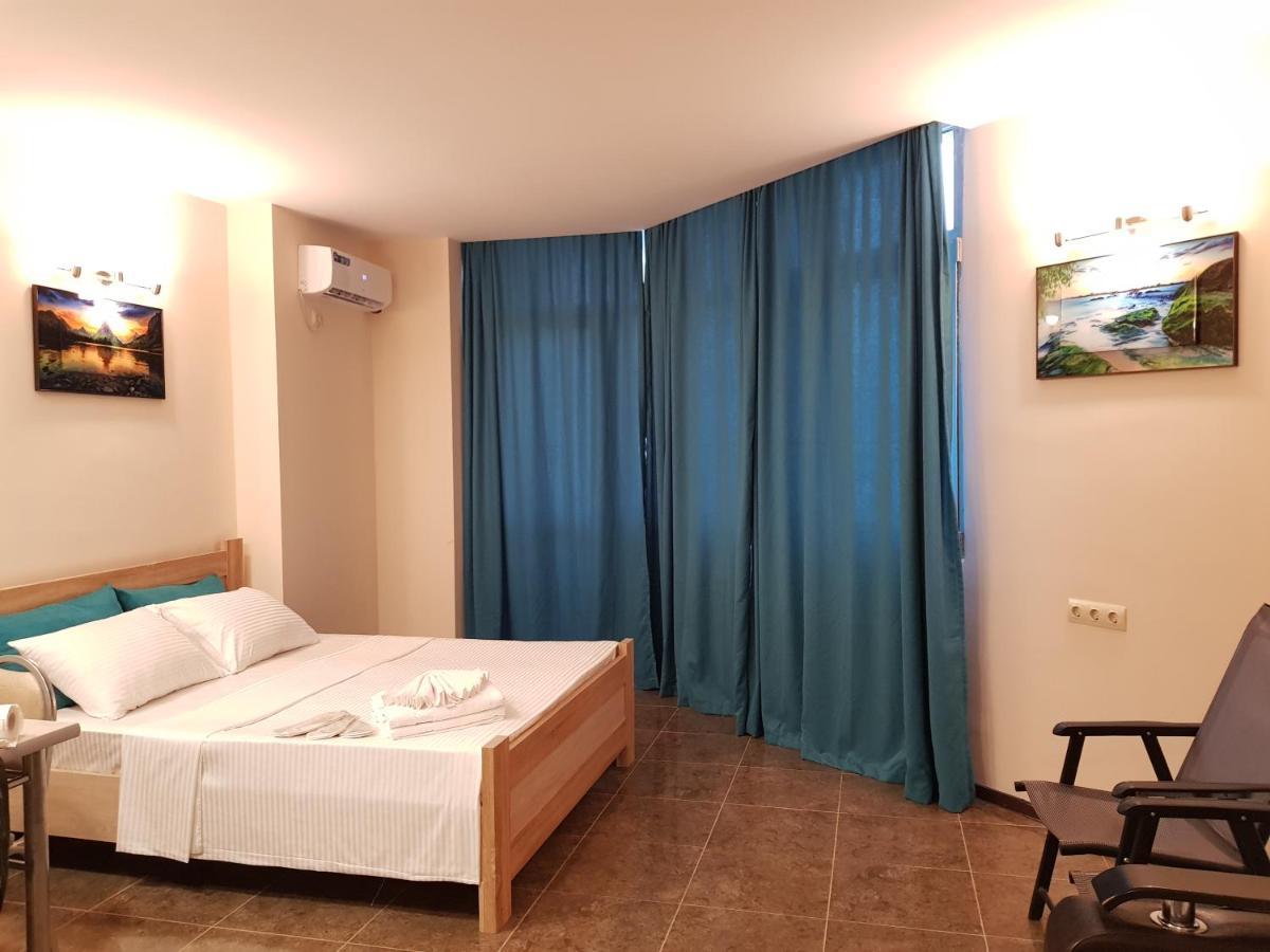 Appartamento Breeze Batumi Esterno foto