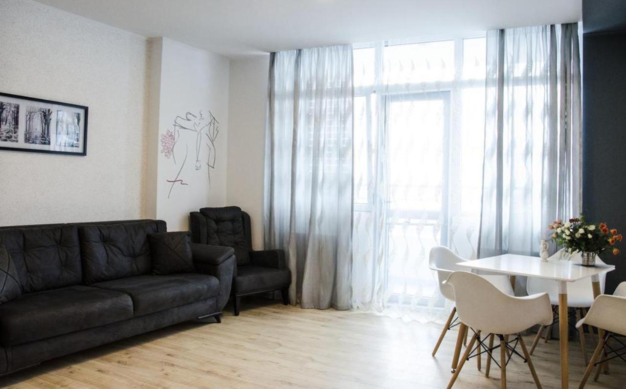 Appartamento Breeze Batumi Esterno foto