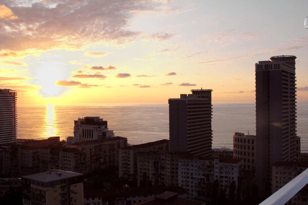 Appartamento Breeze Batumi Esterno foto