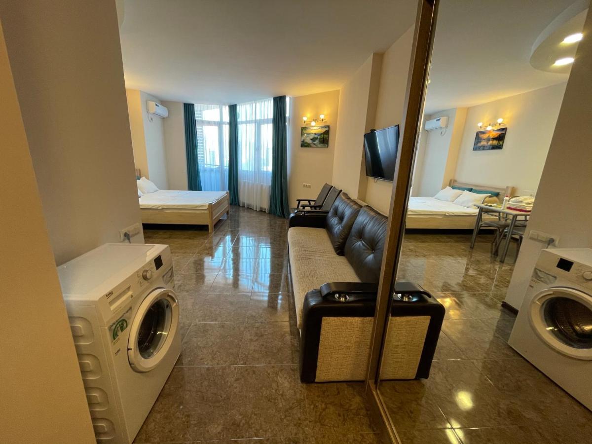 Appartamento Breeze Batumi Esterno foto