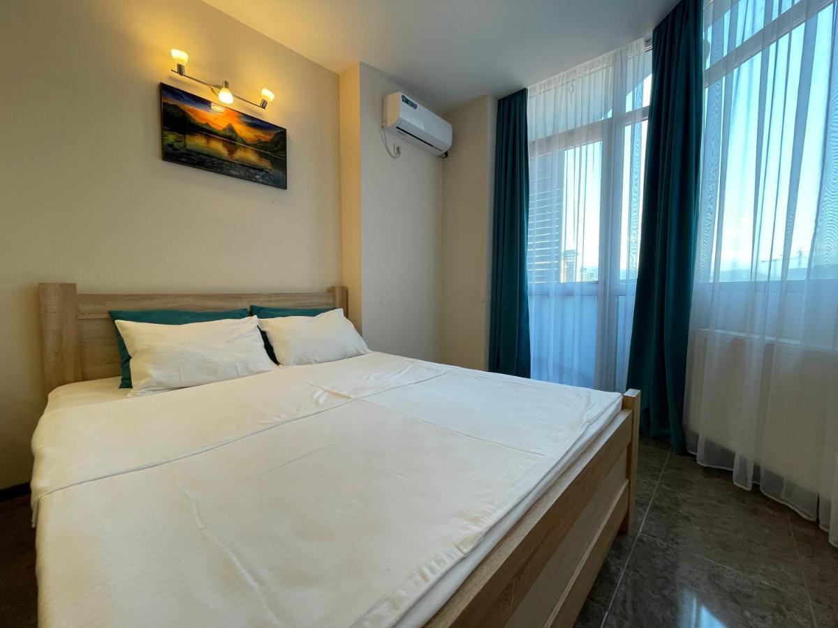 Appartamento Breeze Batumi Esterno foto